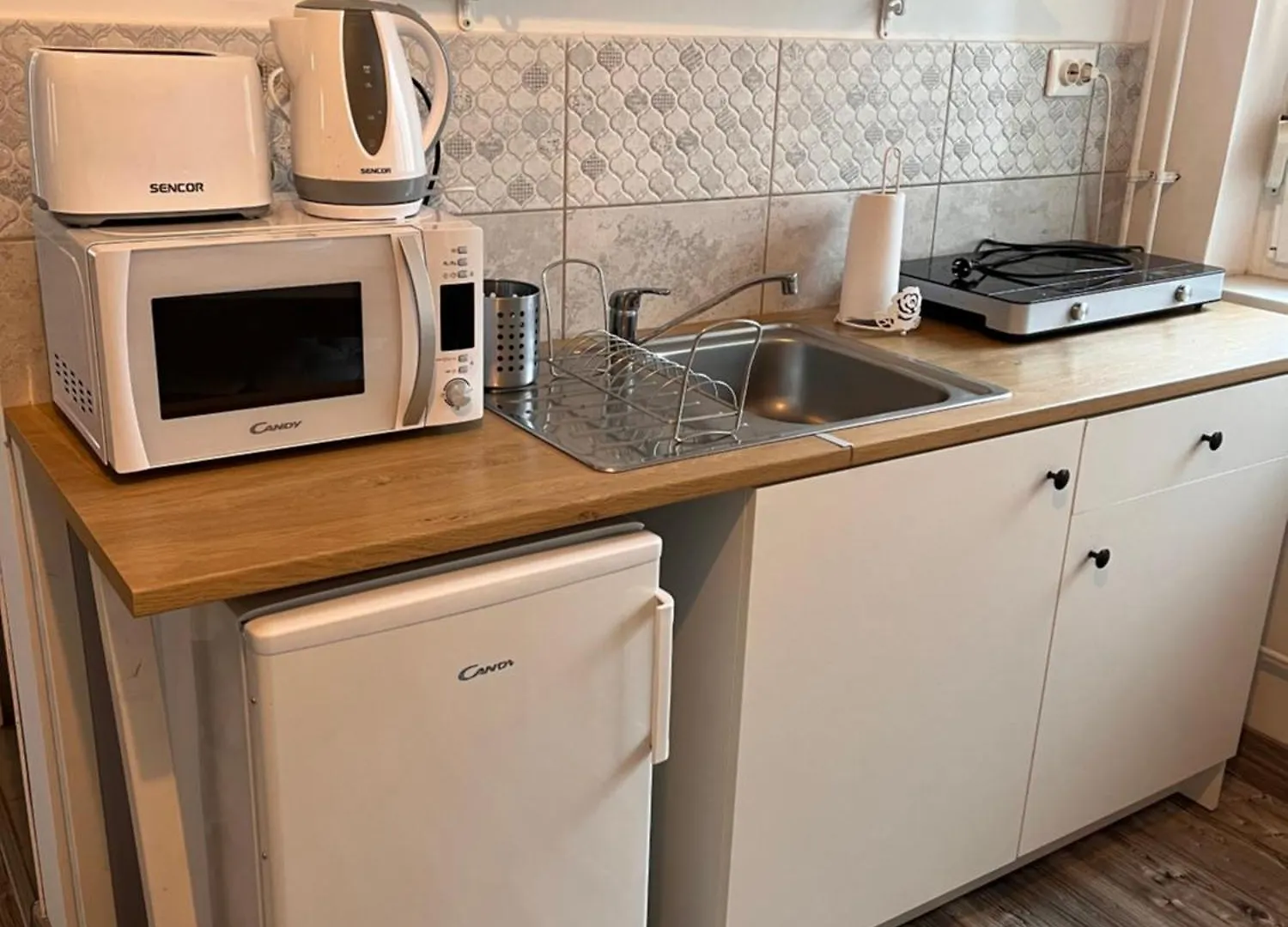 Pacsirta Apartmanhaz Eger 0*,